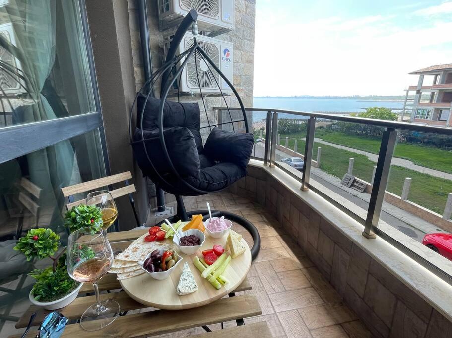 Brand New First Line Sea View 2 Bedroom Apartment Burgas City Exteriér fotografie